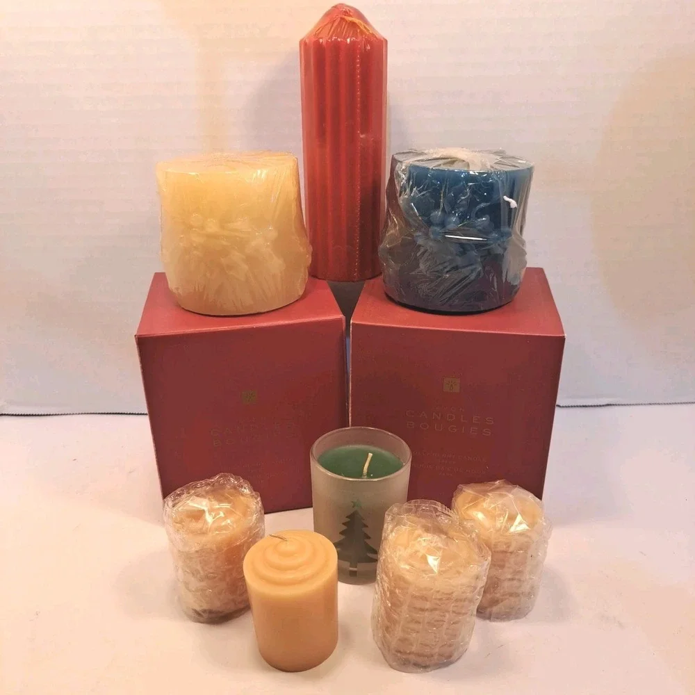 Avon Lot of 8 Fragranced Holiday Christmas Candles Pillar Tealights Votive